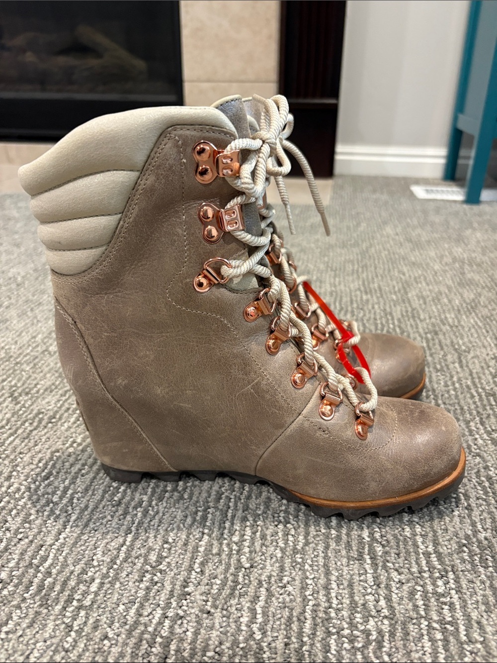 Sorel Taupe Wedge Lace-Up Hiking Boots with RARE Rose Gold Hardware